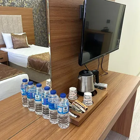 Golden Lux Hotel Анталья Экстерьер фото